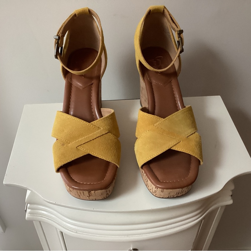 Crown Vintage Yellow Ankle Strap Wedge Sandals